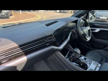 Used Volkswagen Touareg 2020 for sale - 74943165: Photo