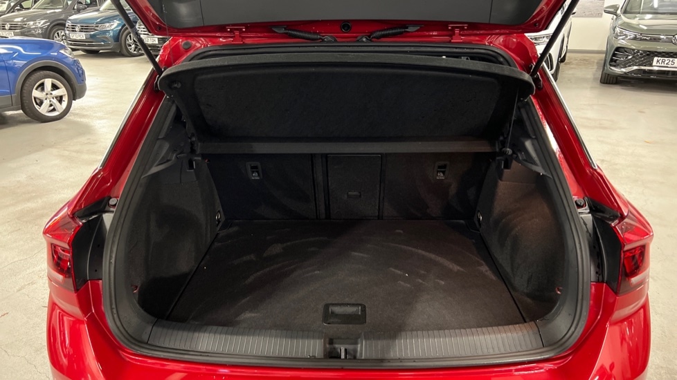 Used Volkswagen T-Roc 2022 for sale - 76438053: Photo 16