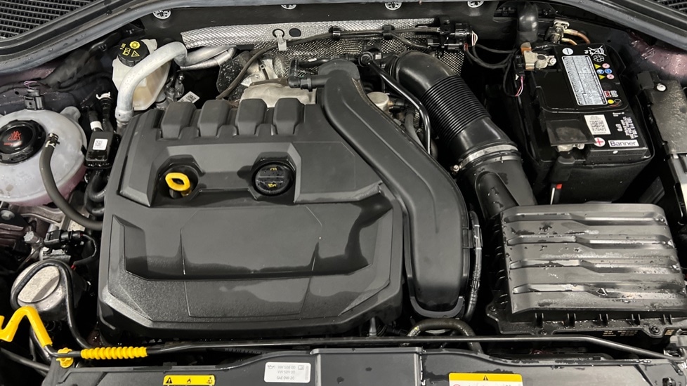 Used Volkswagen T-Roc 2022 for sale - 76438053: Photo 17