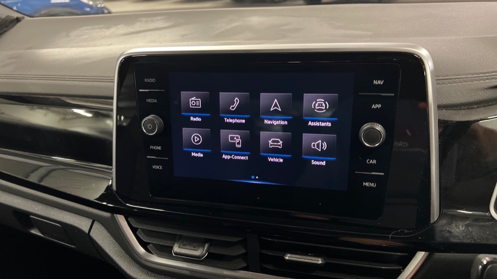 Used Volkswagen T-Roc 2022 for sale - 76438053: Photo 23