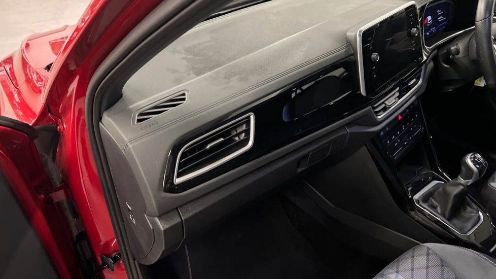 Used Volkswagen T-Roc 2022 for sale - 76438053: Photo 43