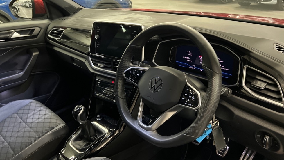 Used Volkswagen T-Roc 2022 for sale - 76438053: Photo 6