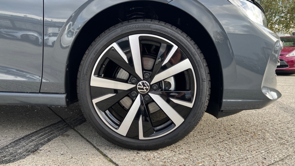 Used Volkswagen Golf 2025 for sale - 76873875: Photo 20