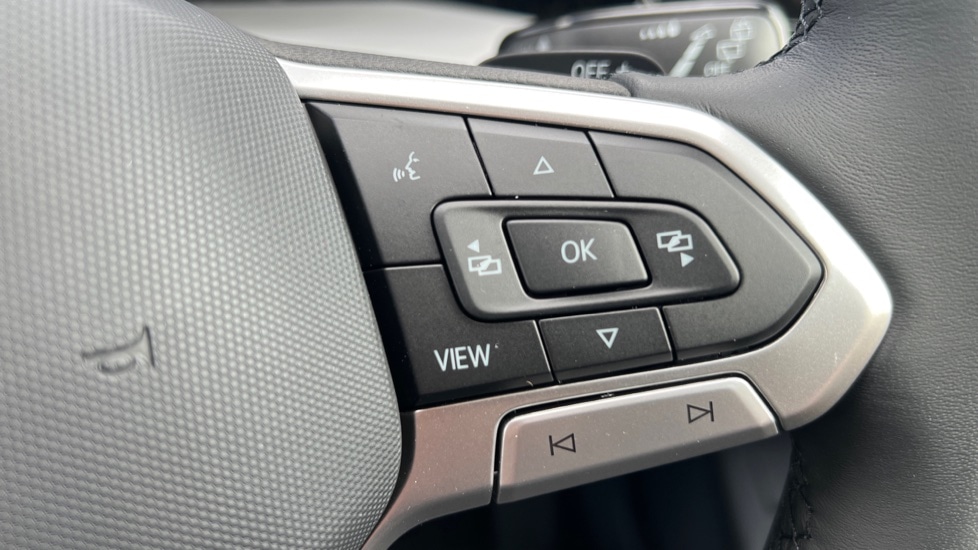 Used Volkswagen Golf 2025 for sale - 76873875: Photo 32