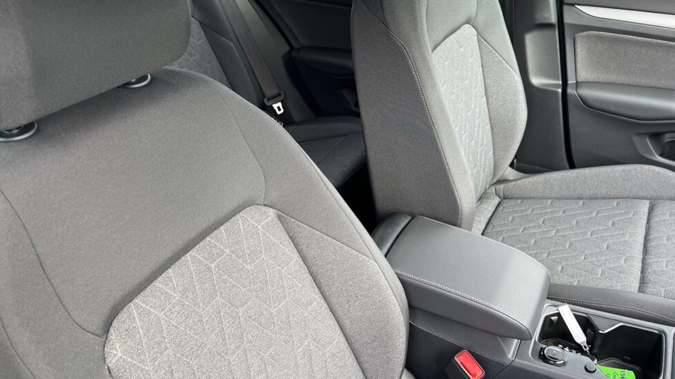 Used Volkswagen Golf 2025 for sale - 76873875: Photo 35