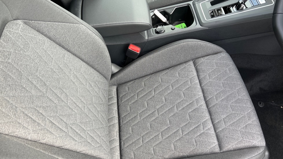 Used Volkswagen Golf 2025 for sale - 76873875: Photo 39