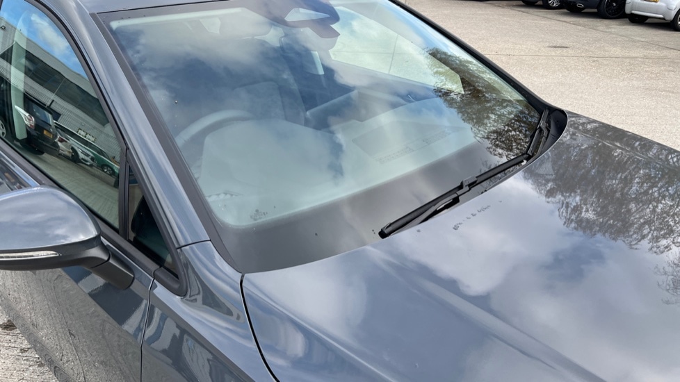 Used Volkswagen Golf 2025 for sale - 76873875: Photo 50