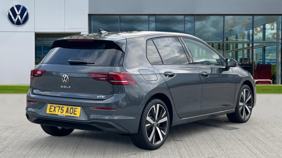 Used Volkswagen Golf 2025 for sale - 76873875: Photo 8