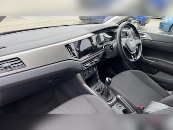 Used Volkswagen Polo 2019 for sale - 76874672: Photo