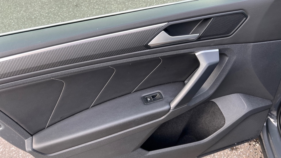 Used Volkswagen Tiguan 2021 for sale - 76873919: Photo 41