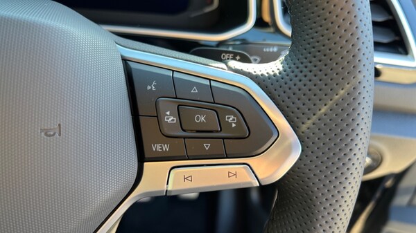 Used Volkswagen T-Roc 2025 for sale - 76025272: Photo 30