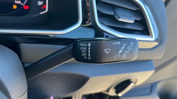Used Volkswagen T-Roc 2025 for sale - 76025272: Photo 32