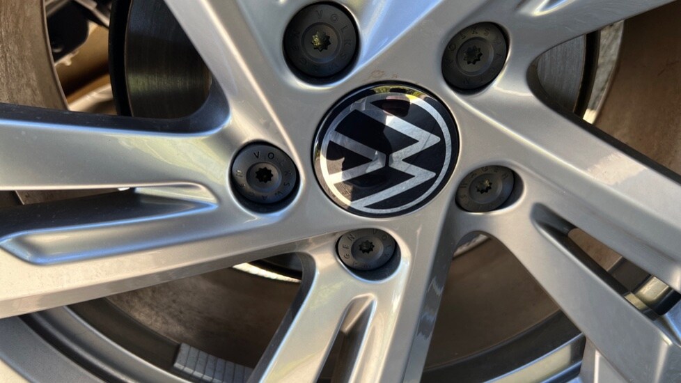 Used Volkswagen T-Roc 2025 for sale - 76025272: Photo 68