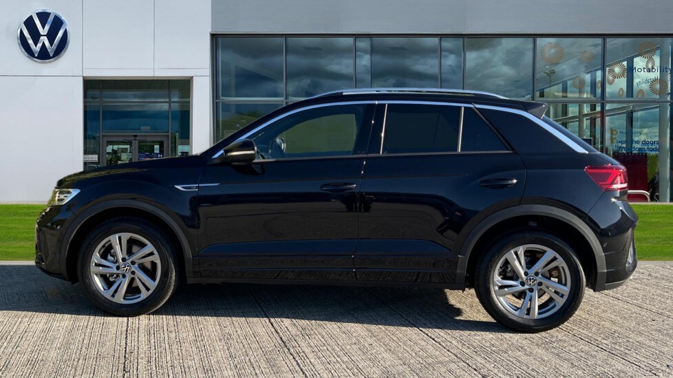Used Volkswagen T-Roc 2025 for sale - 76025272: Photo 9
