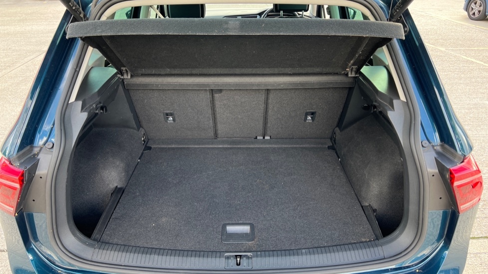Used Volkswagen Tiguan 2022 for sale - 76312357: Photo 16