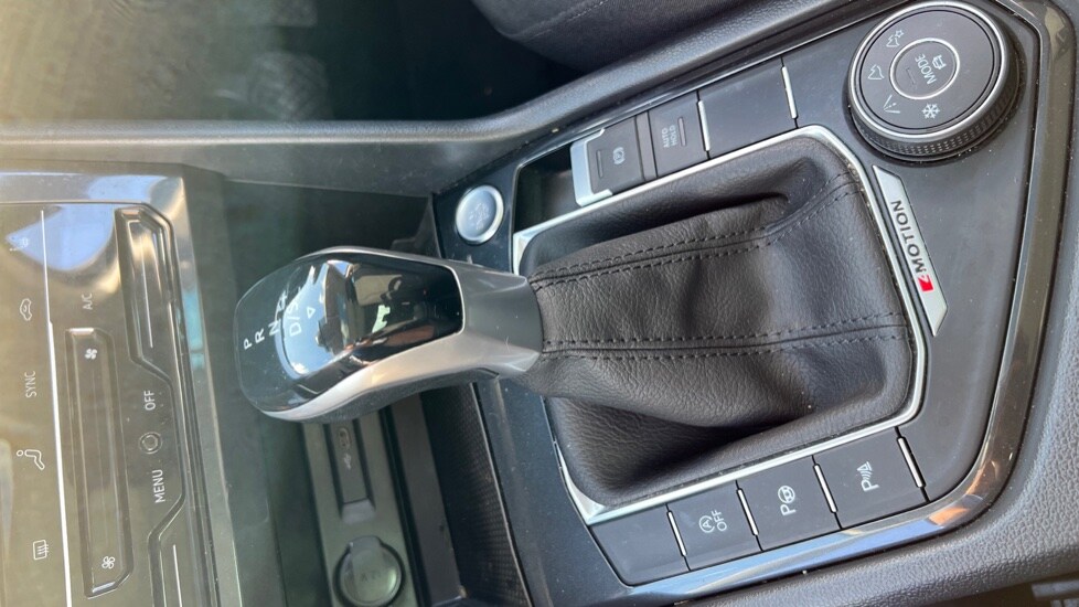Used Volkswagen Tiguan 2022 for sale - 76312357: Photo 36