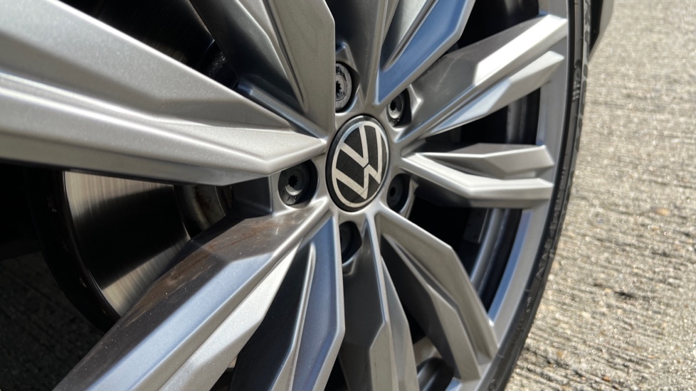 Used Volkswagen Tiguan 2022 for sale - 76312357: Photo 46