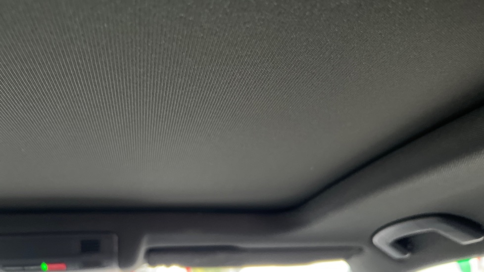 Used Volkswagen T-Roc 2025 for sale - 76501567: Photo 38