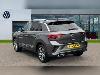 Used Volkswagen T-Roc 2025 for sale - 76501567: Photo