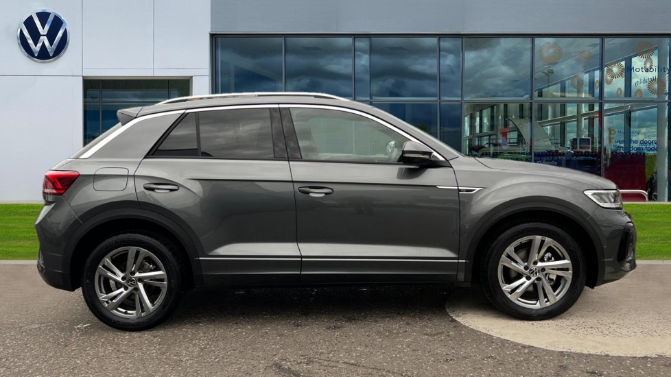 Used Volkswagen T-Roc 2025 for sale - 76501567: Photo 4