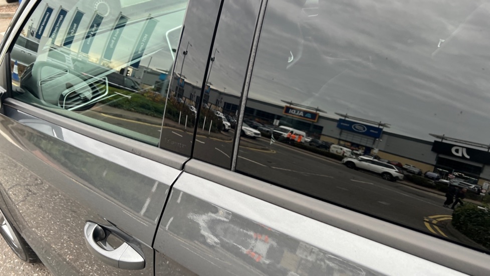 Used Volkswagen T-Roc 2025 for sale - 76501567: Photo 42