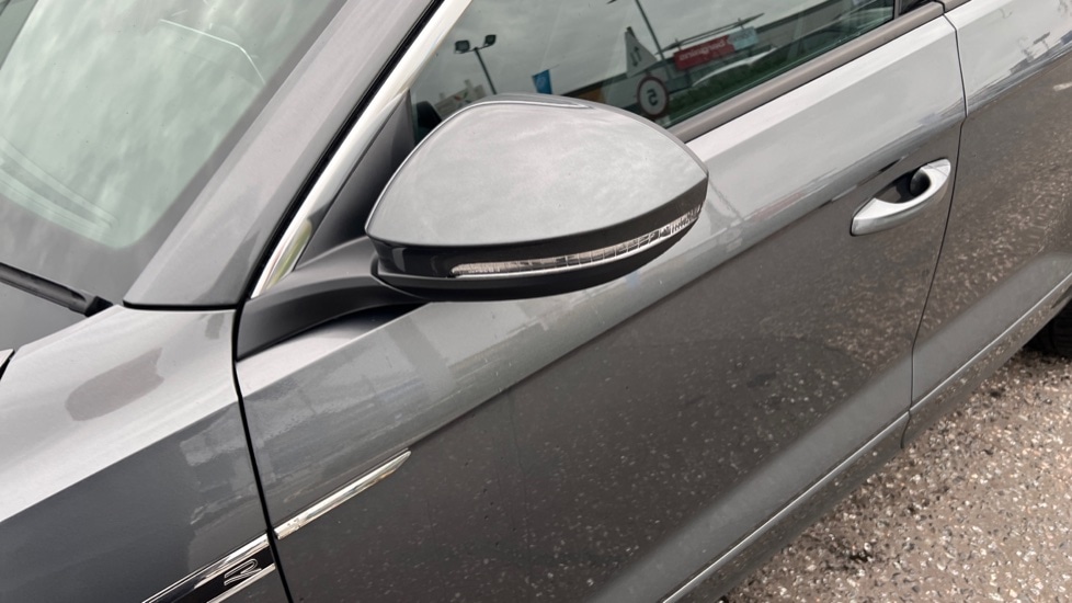 Used Volkswagen T-Roc 2025 for sale - 76501567: Photo 45