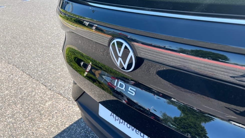 Used Volkswagen ID.5 2025 for sale - 76869421: Photo 51