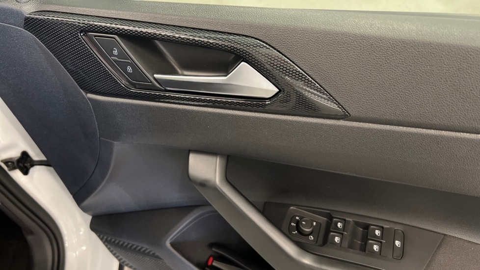 Used Volkswagen Taigo 2025 for sale - 76869061: Photo 37