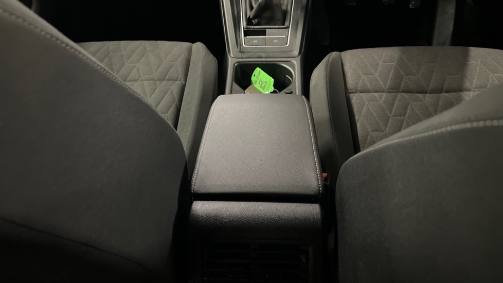 Used Volkswagen Golf 2024 for sale - 76873418: Photo 34