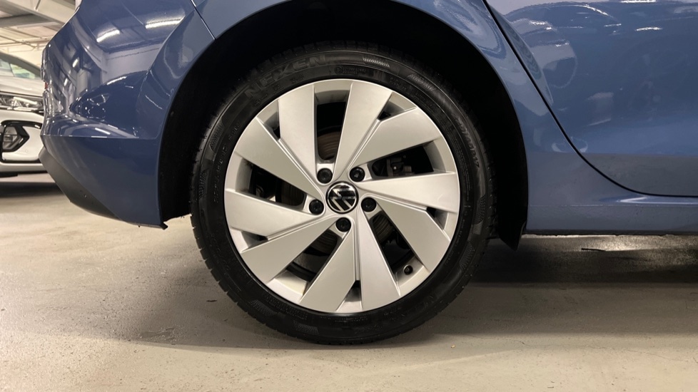 Used Volkswagen Golf 2024 for sale - 76873418: Photo 5