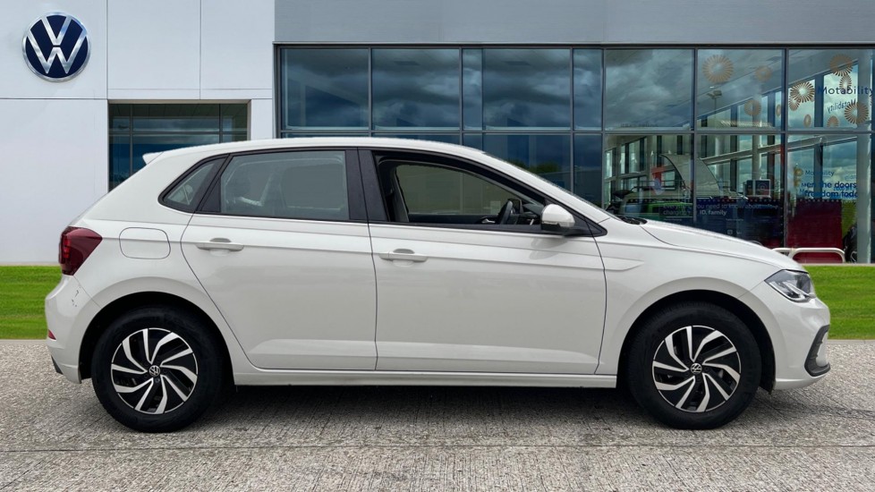 Used Volkswagen Polo 2024 for sale - 76195957: Photo 4