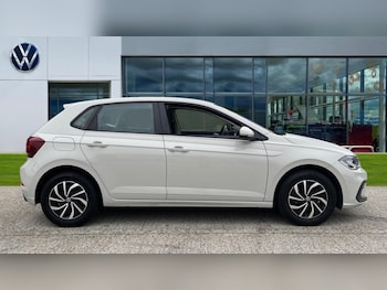 Used Volkswagen Polo 2024 for sale - 76195957: Photo 4