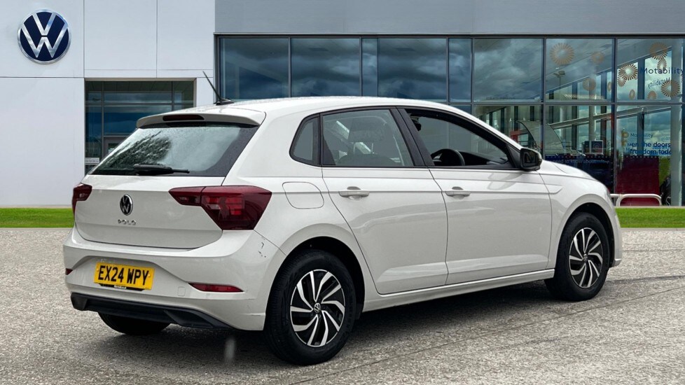 Used Volkswagen Polo 2024 for sale - 76195957: Photo 8