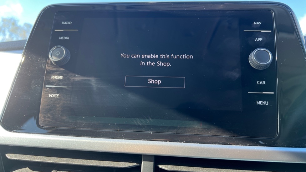 Used Volkswagen T-Roc 2023 for sale - 76870471: Photo 21