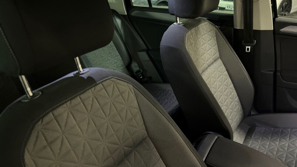 Used Volkswagen Tiguan 2022 for sale - 76788358: Photo 35