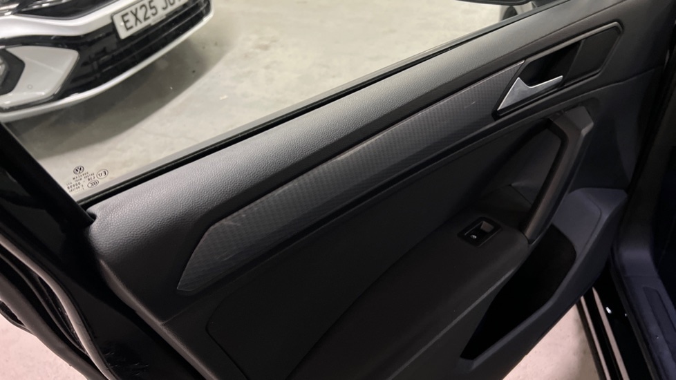 Used Volkswagen Tiguan 2022 for sale - 76788358: Photo 41