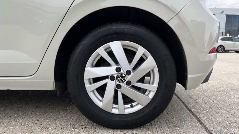 Used Volkswagen Polo 2022 for sale - 76124390: Photo 19
