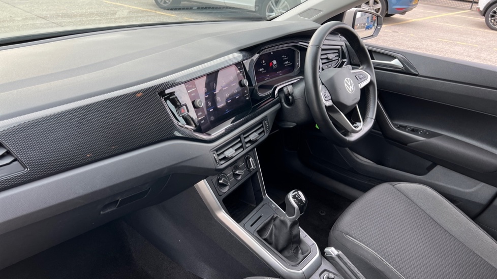 Used Volkswagen Polo 2022 for sale - 76124390: Photo 2