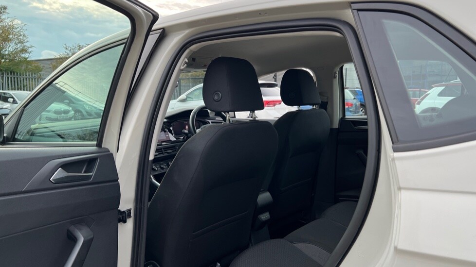 Used Volkswagen Polo 2022 for sale - 76124390: Photo 67