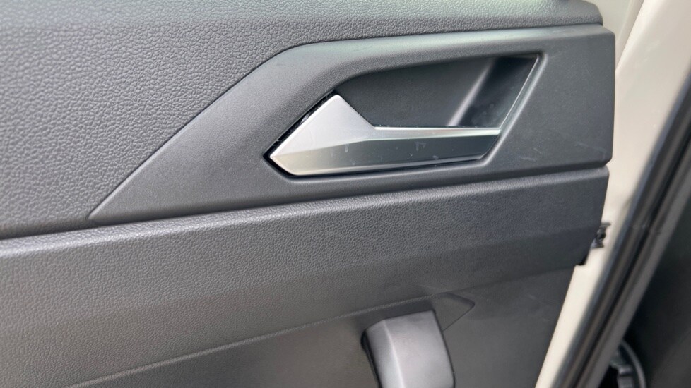 Used Volkswagen Polo 2022 for sale - 76124390: Photo 70