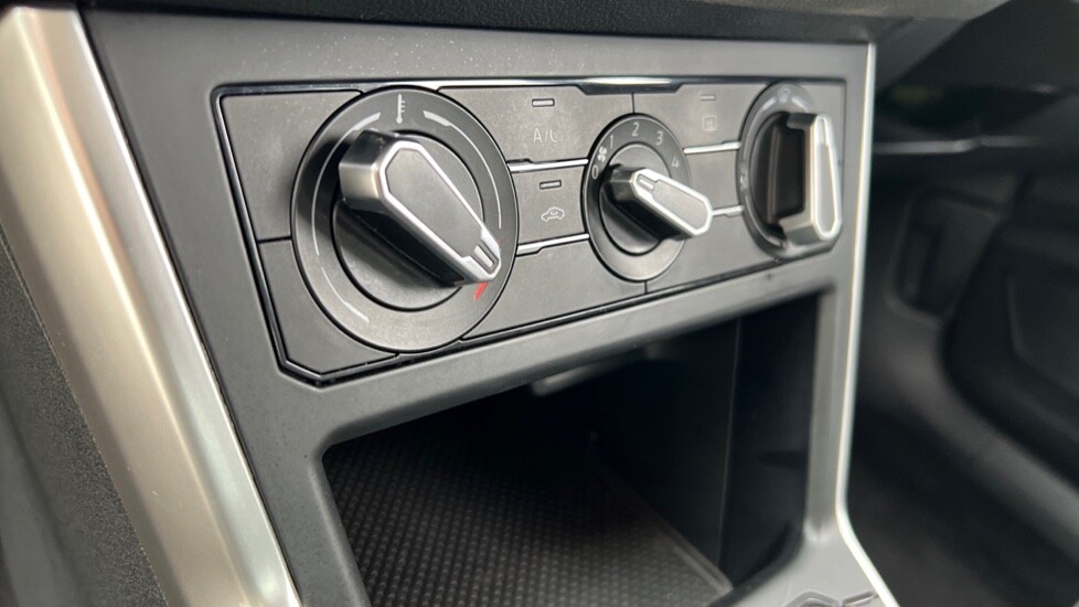 Used Volkswagen Polo 2022 for sale - 76124390: Photo 78
