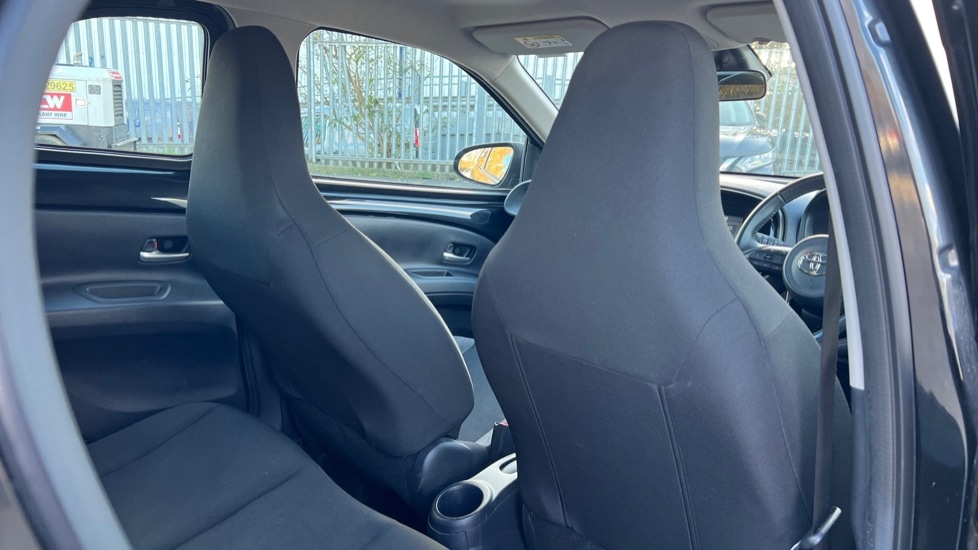Used Toyota Aygo X 2022 for sale - 76872208: Photo 57