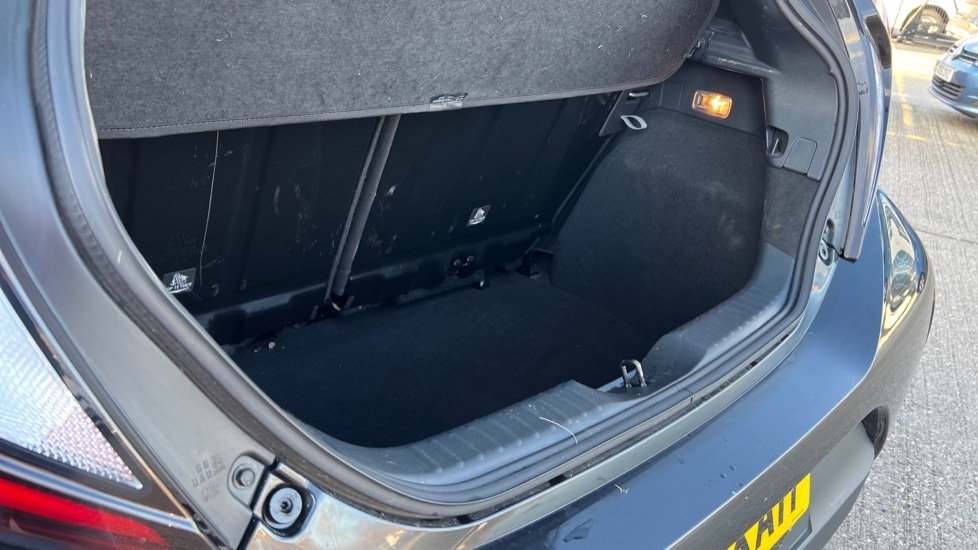 Used Toyota Aygo X 2022 for sale - 76872208: Photo 59