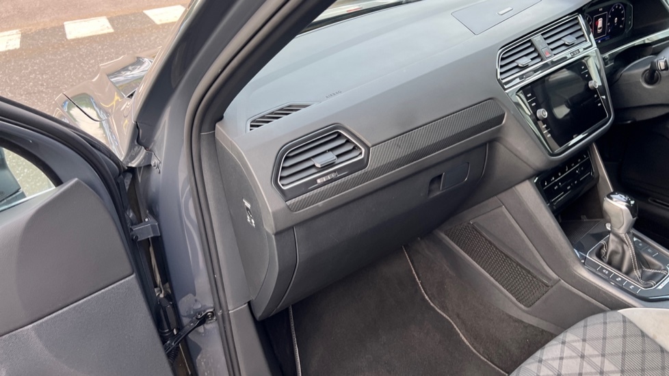 Used Volkswagen Tiguan 2021 for sale - 77075708: Photo 43