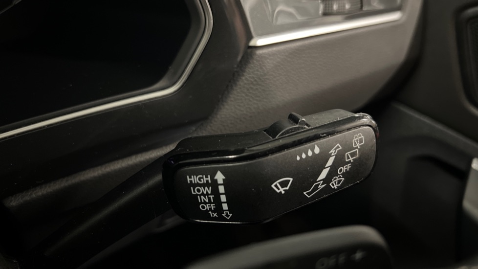 Used Volkswagen Tiguan 2020 for sale - 77010239: Photo 32