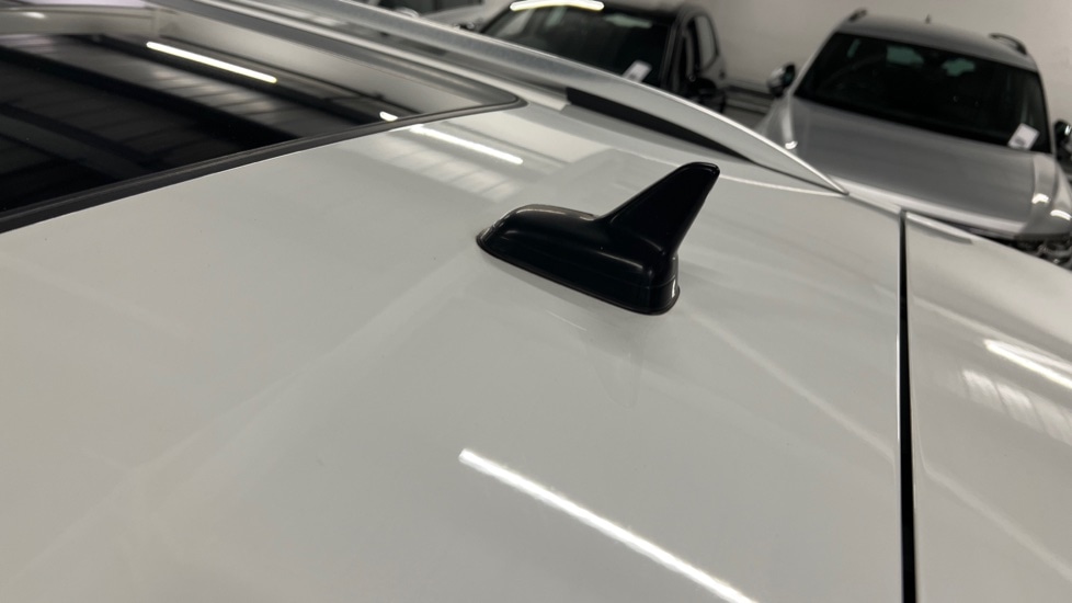 Used Volkswagen Tiguan 2020 for sale - 77010239: Photo 50