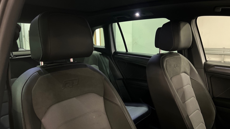 Used Volkswagen Tiguan 2020 for sale - 77010239: Photo 64