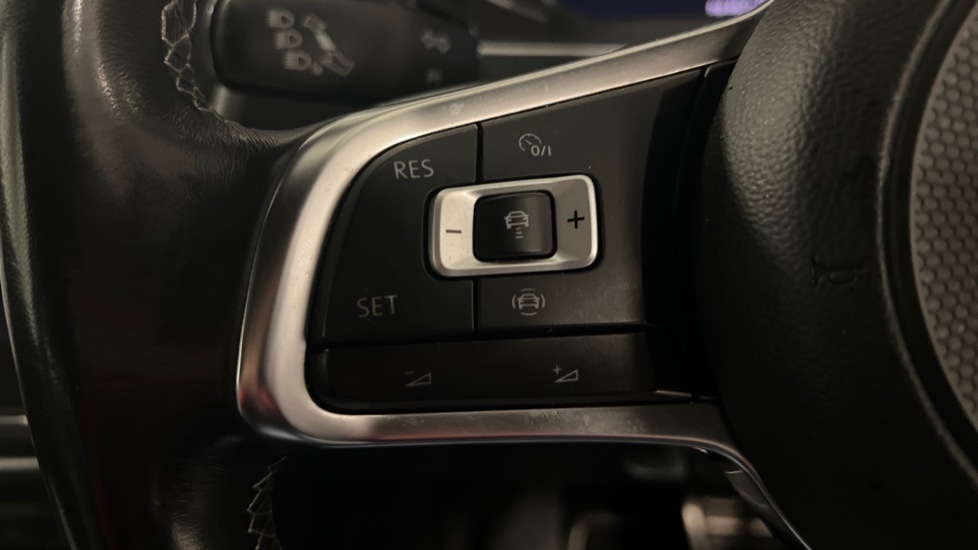 Used Volkswagen Tiguan 2020 for sale - 77031296: Photo 31