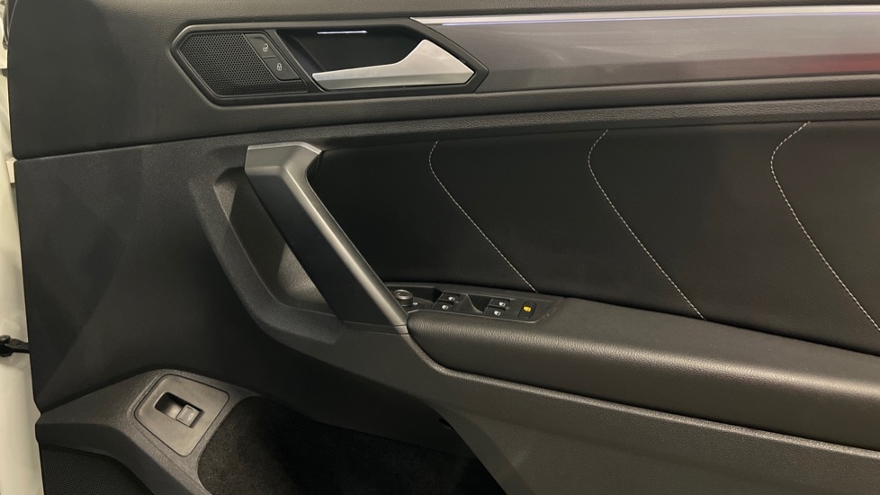 Used Volkswagen Tiguan 2020 for sale - 77031296: Photo 37