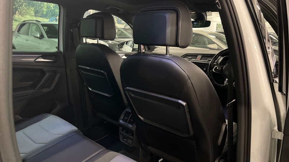Used Volkswagen Tiguan 2020 for sale - 77031296: Photo 59